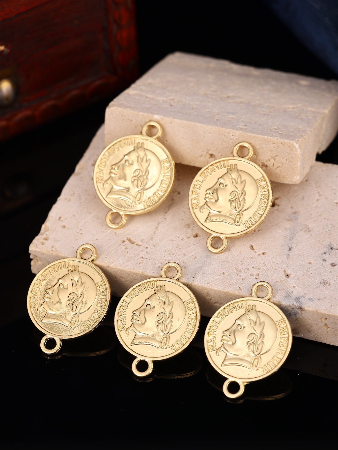 Coin-Shaped DIY Women's Robe A - Vintage Tech Accessories incelemesi ve fiyatı