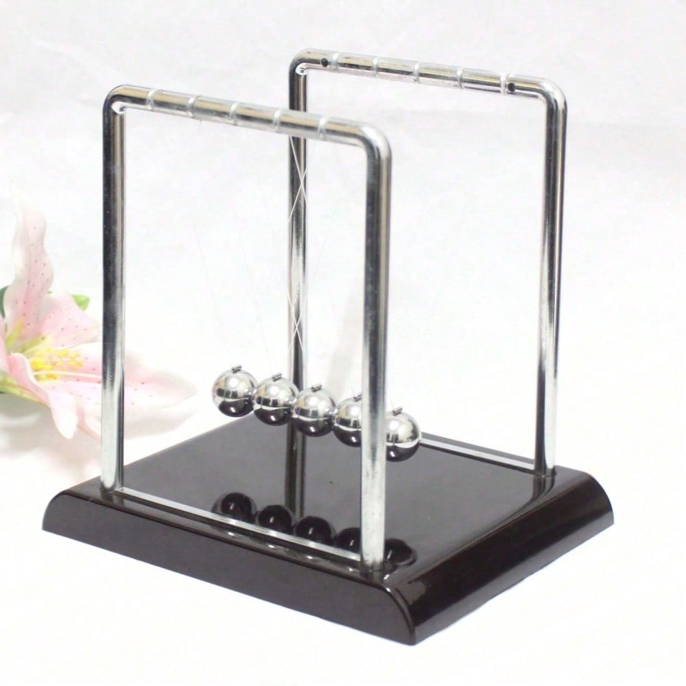 Black Metal Newton's Cradle Ba - Tech Accessories & Gadgets incelemesi ve fiyatı